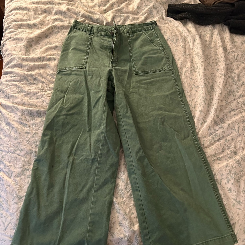 Universal Thread Olive Green Trousers